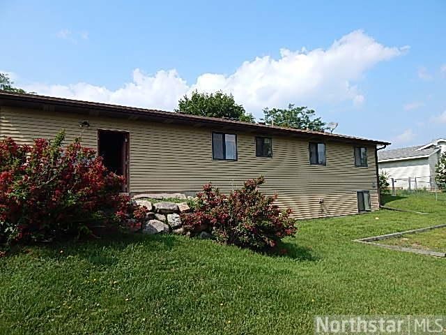 5050 Starling Dr, Monticello, MN 55362