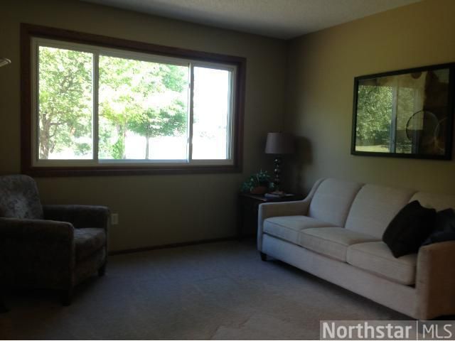 6916 110th Ave N, Champlin, MN 55316
