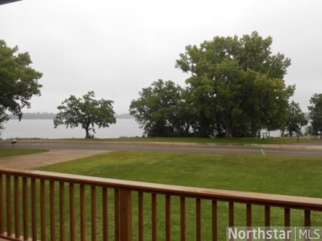 131 Lakeshore Dr, Big Lake, MN 55309