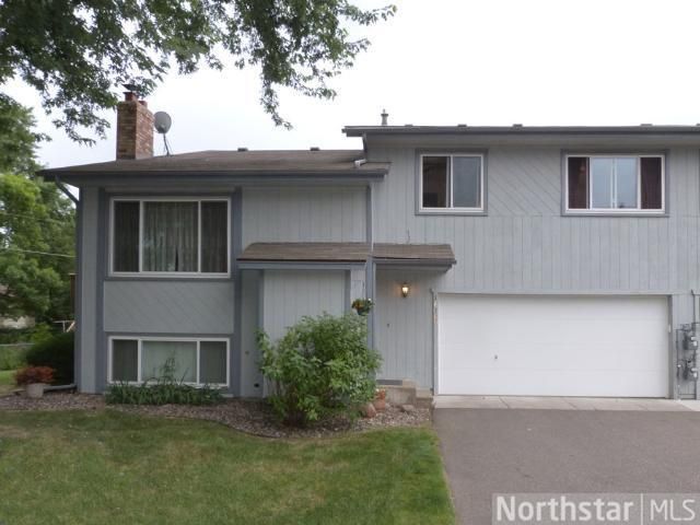 16185 Flagstaff Ct S, Rosemount, MN 55068