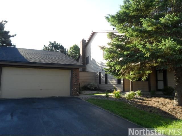 2407 Wimbledon Bay, Woodbury, MN 55125