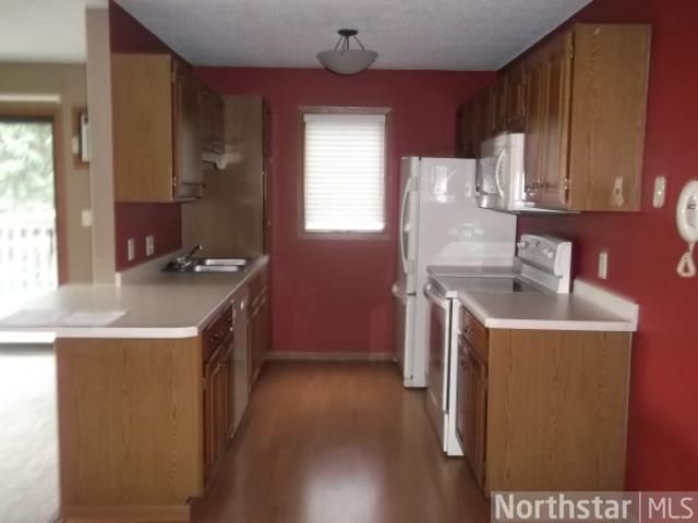 930 Lyn Way #208, Hastings, MN 55033