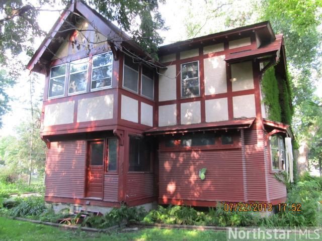 935 Jessie St, Saint Paul, MN 55130