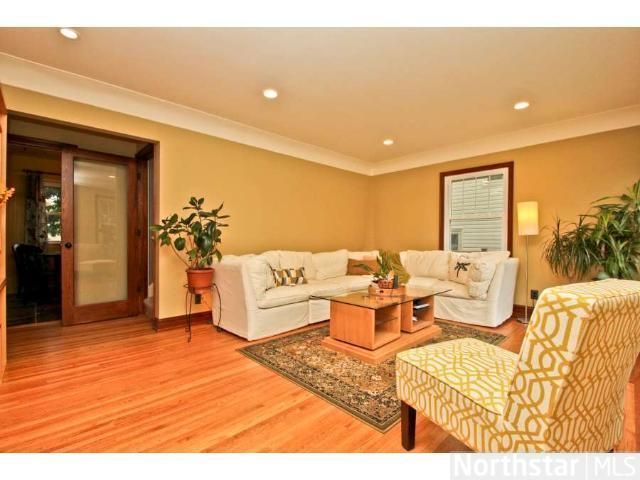 2104 Fairway Dr NE, Columbia Heights, MN 55421