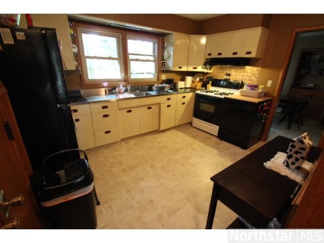 131 7th St N, Albany, MN 56307