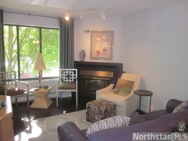 7614 York Ave S #3218, Edina, MN 55435