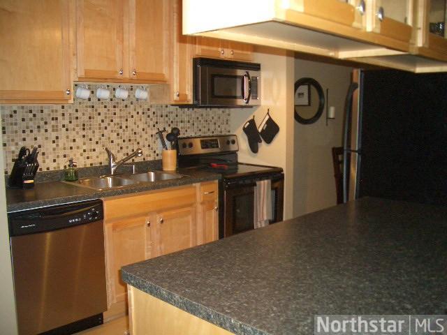 4130 Rahn Rd #B115, Eagan, MN 55122