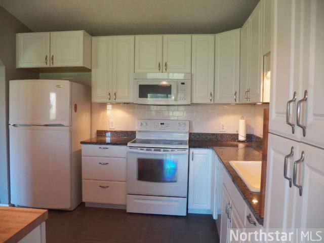 260 Pleasure Creek Dr, Blaine, MN 55434