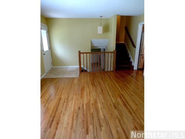 11012 Oak Knoll Ter S, Minnetonka, MN 55305