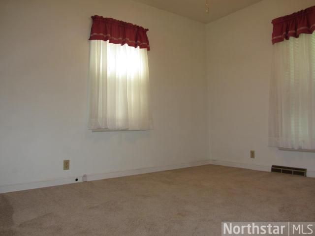 4117 5th St NE, Columbia Heights, MN 55421