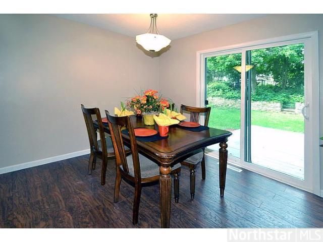 860 22nd Ave NW, New Brighton, MN 55112