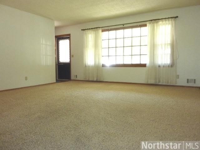 5506 Regent Ave N, Crystal, MN 55429