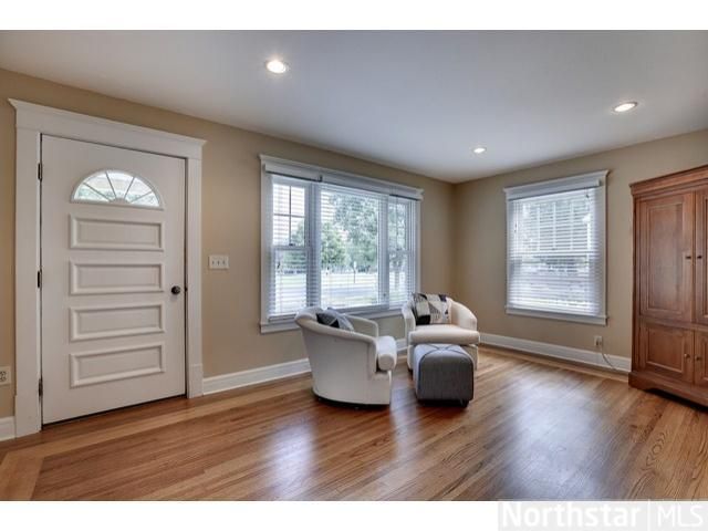 3512 Quebec Ave S, Saint Louis Park, MN 55426