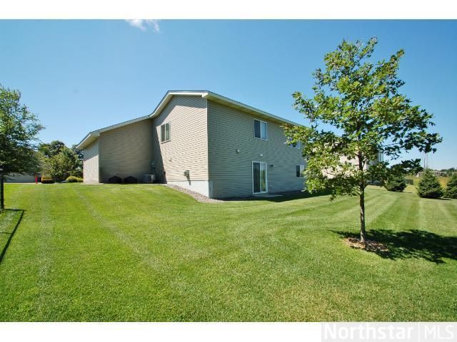 15575 Vale St NW, Andover, MN 55304