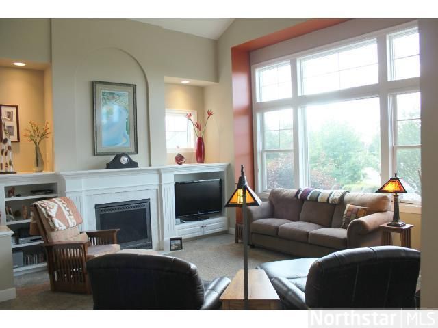 15744 Cobblestone Lake Pw, Apple Valley, MN 55124