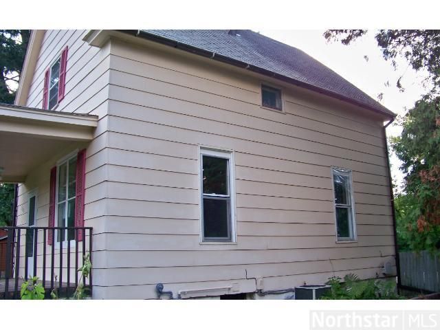 400 5th St NE, Braham, MN 55006
