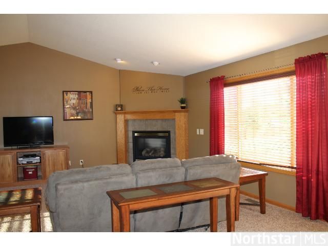 5439 Kalland Ave NE, Albertville, MN 55301