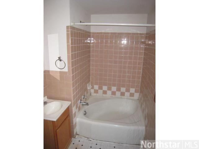 9325 Portland Ave S, Bloomington, MN 55420