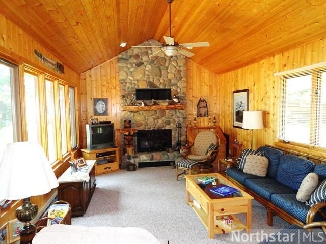 1734 12th Ave NW, Backus, MN 56435