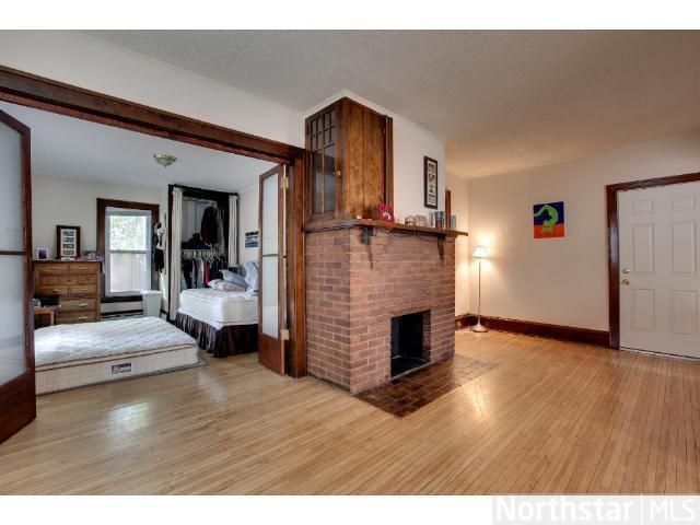 1107 W 24th St, Minneapolis, MN 55405