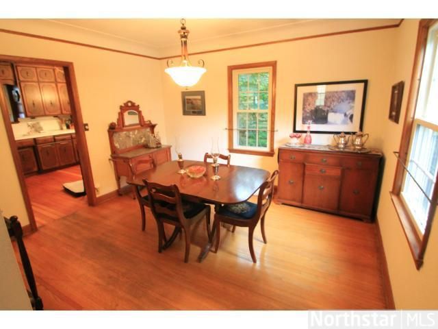 748 Roselawn Ave E, Maplewood, MN 55117