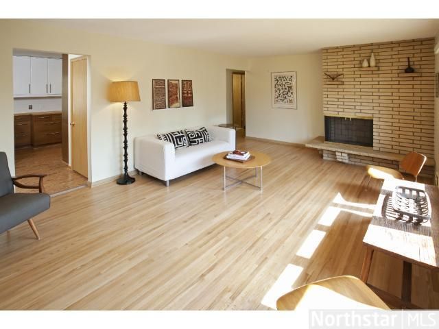 2511 Byrd Ave N, Golden Valley, MN 55422