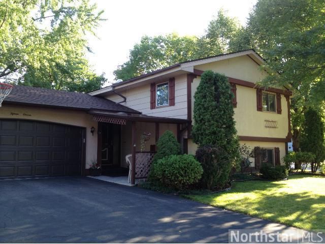 1511 71st Ave N, Brooklyn Center, MN 55430
