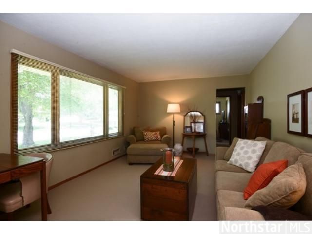 11611 Yukon St NW, Coon Rapids, MN 55433