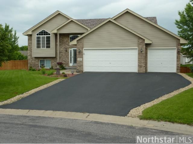 4810 N Ladyslipper Ave N, Brooklyn Park, MN 55443