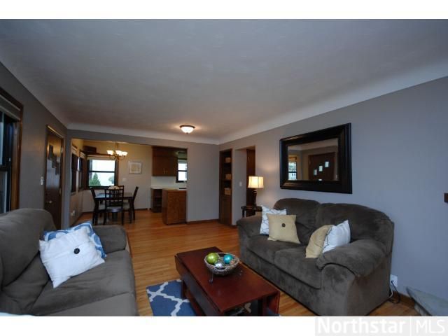 1257 Eleanor Ave, Saint Paul, MN 55116