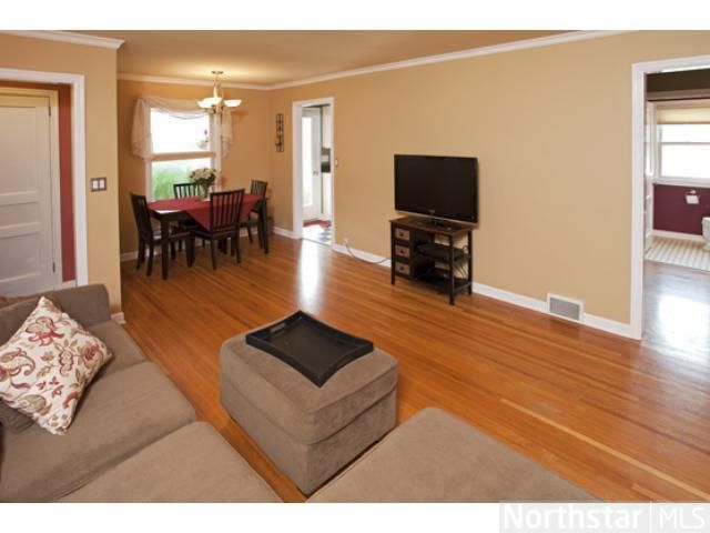 2509 W 54th St, Minneapolis, MN 55410