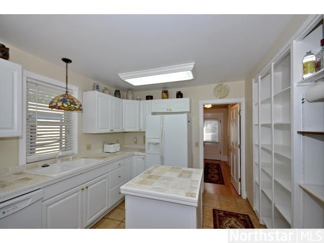 2080 Crestview Dr, Excelsior, MN 55331