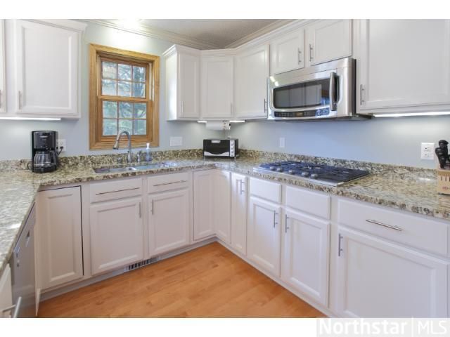 4515 Snail Lake Blvd, Shoreview, MN 55126