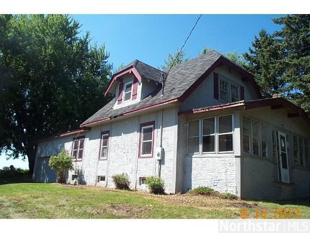 10655 102nd St, Cologne, MN 55322