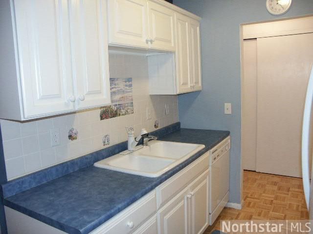 4397 Wilshire Blvd #E206, Mound, MN 55364