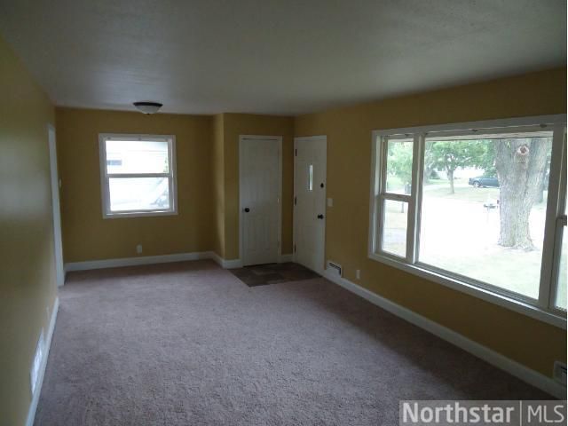 11655 Bittersweet St NW, Coon Rapids, MN 55433