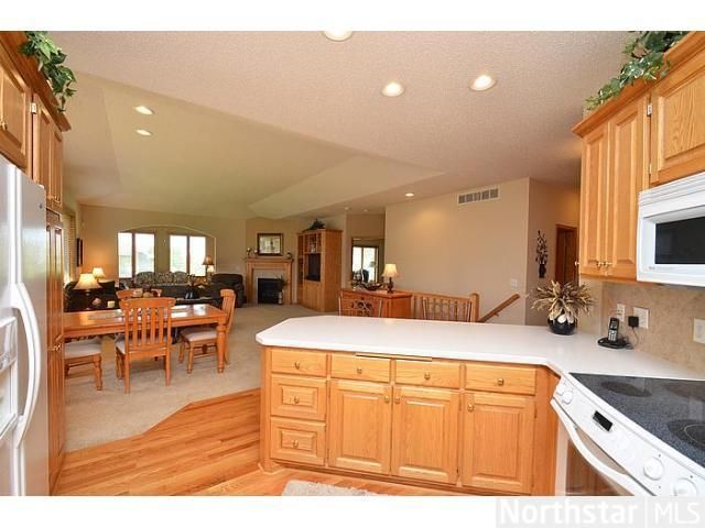 9793 Troy Ln N, Maple Grove, MN 55311