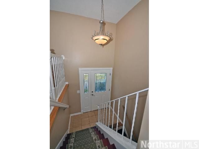 8516 W 97th St, Bloomington, MN 55438