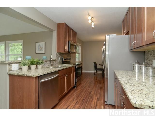 8309 31st Ave N, Crystal, MN 55427