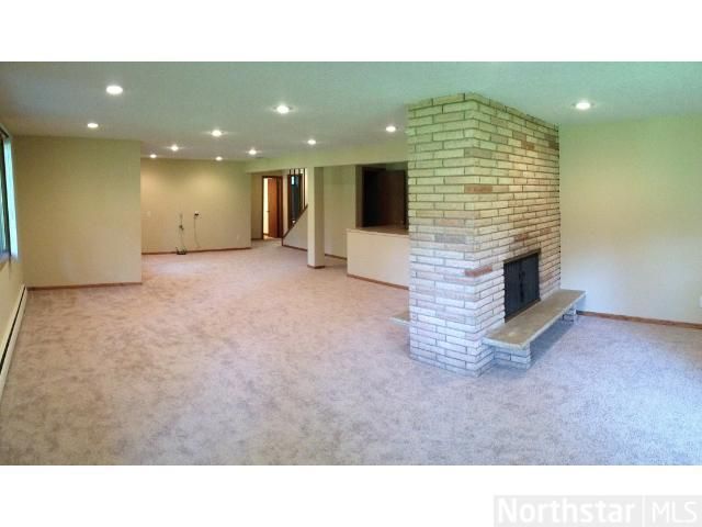 1894 Upper 55th St E, Inver Grove Heights, MN 55077