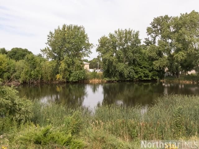 5554 E Fillmore Cir NE, Fridley, MN 55432