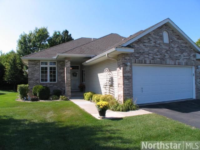 5002 W Oak Point Dr, Prior Lake, MN 55372