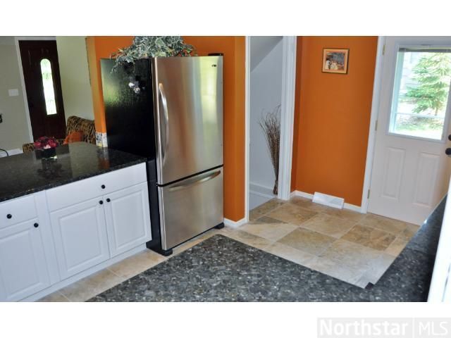7309 E Franklin Cir, Eden Prairie, MN 55346