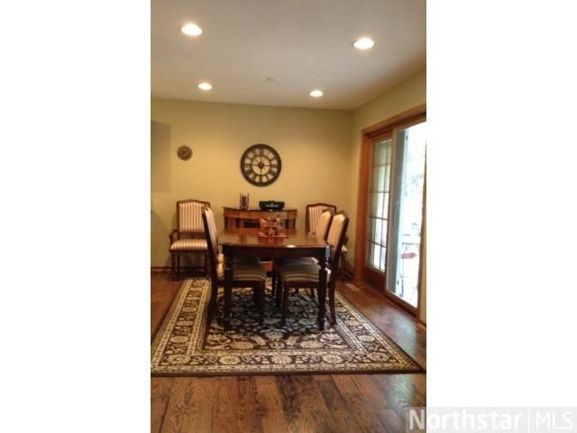 7766 Glenda Ct, Apple Valley, MN 55124