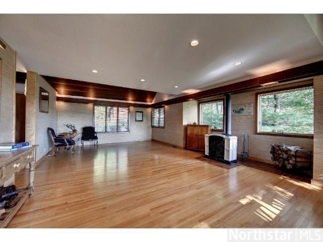 1317 Broadway St N, Stillwater, MN 55082