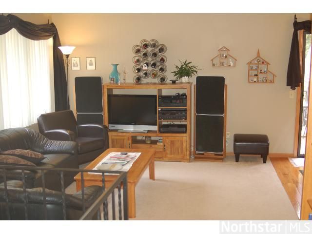 14722 Embry Pa, Apple Valley, MN 55124