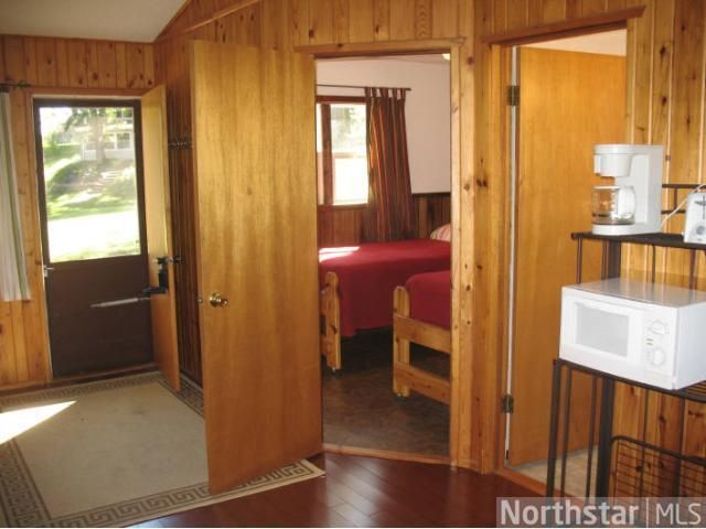 18939 Eden Pointe Dr, Nevis, MN 56467
