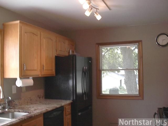 7534 5th St NE, Fridley, MN 55432