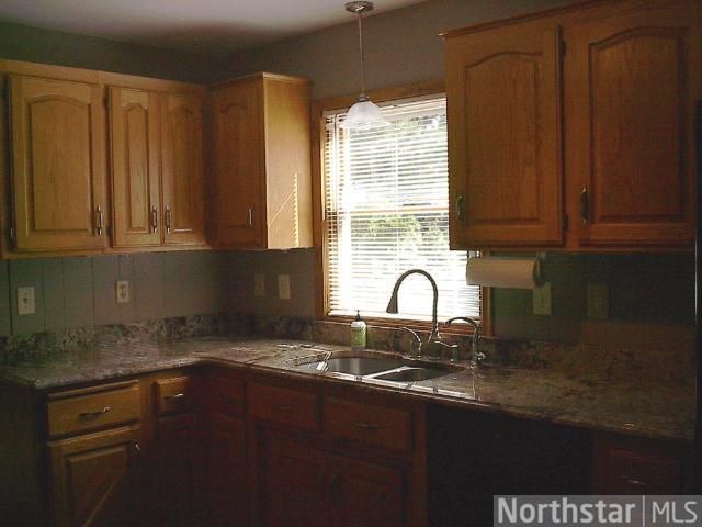 7534 5th St NE, Fridley, MN 55432