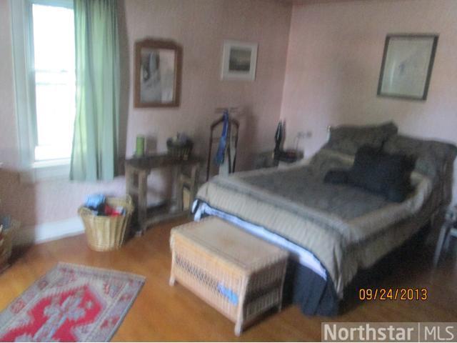 400 Henrietta Ave, Hamburg, MN 55339
